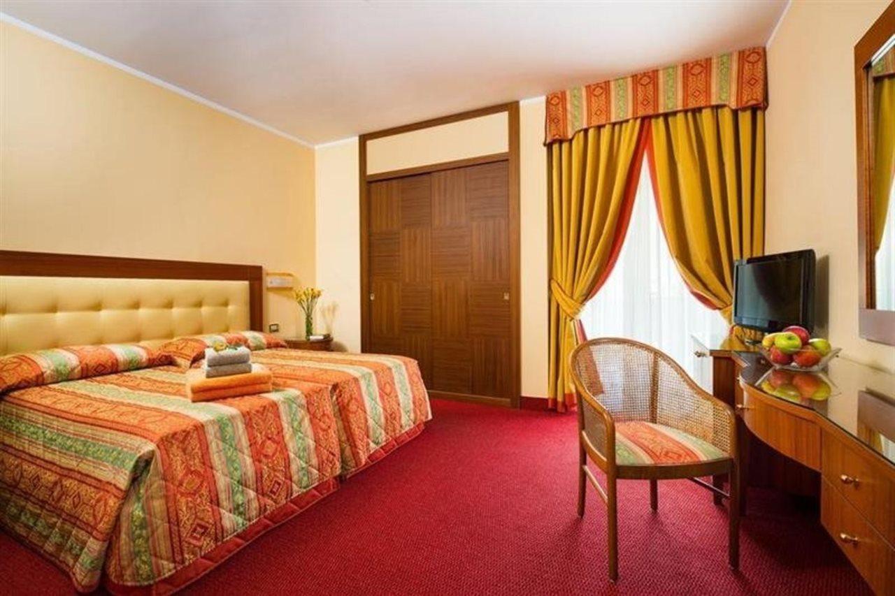 Hotel Metropole Abano Terme Esterno foto