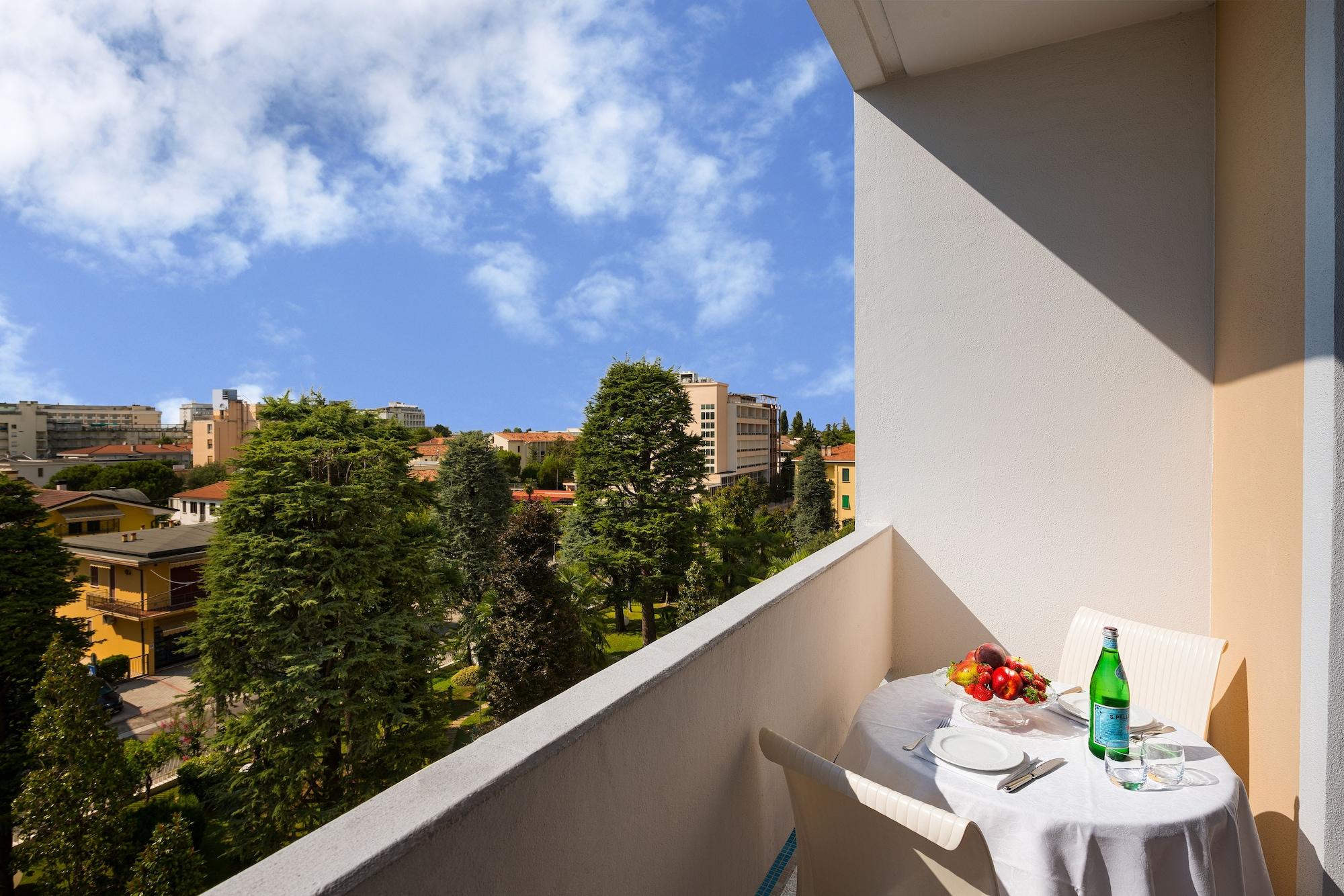 Hotel Metropole Abano Terme Esterno foto